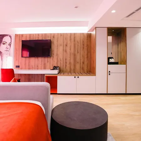 Ostend Hotel 3* Ostend