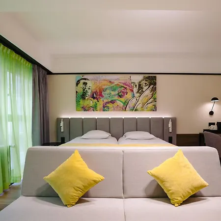 Ostend Hotel Hotell