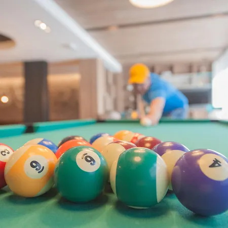 Ostend Hotel Hotel 3*