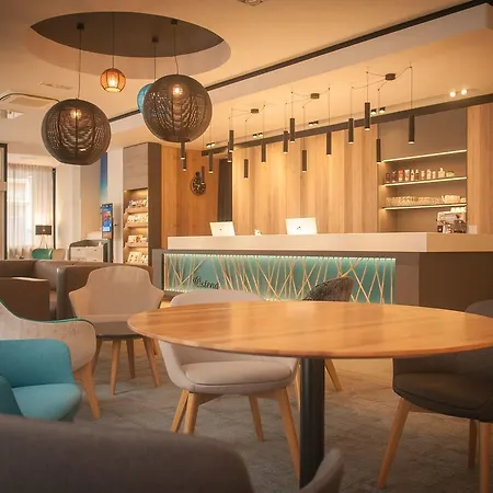 Ostend Hotel Hotell 3*