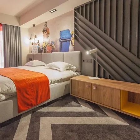 Ostend Hotel 3*