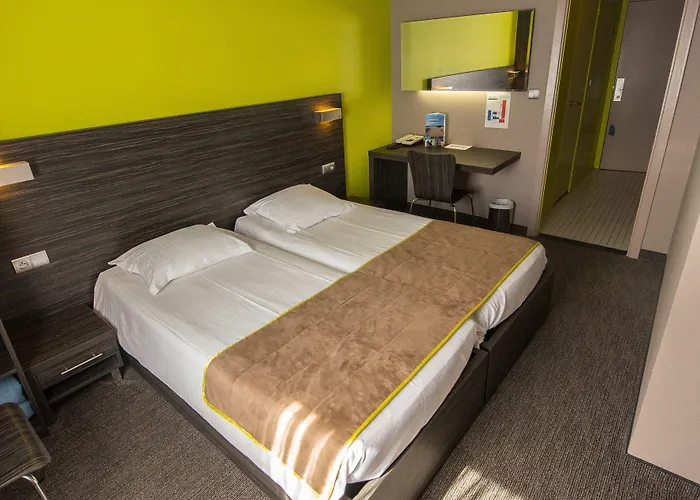 Ostend Hotel Ostenda