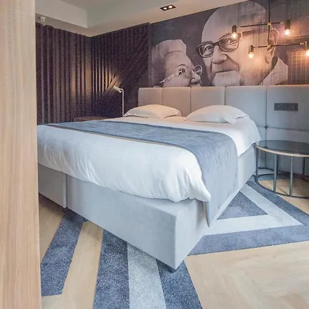 Ostend Hotel Ostenda